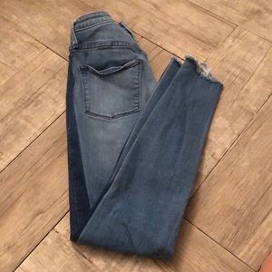 High waisted jeans